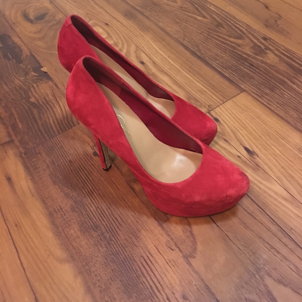 Jessica Simpson Sexy Reds ♥️